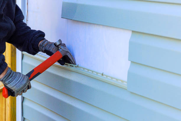 Reliable Emergency Siding Repair contractor in New London, MN by All Pro Siding Demarest